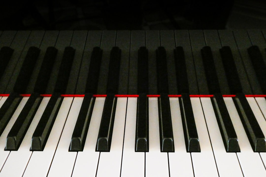 Photo Piano keys