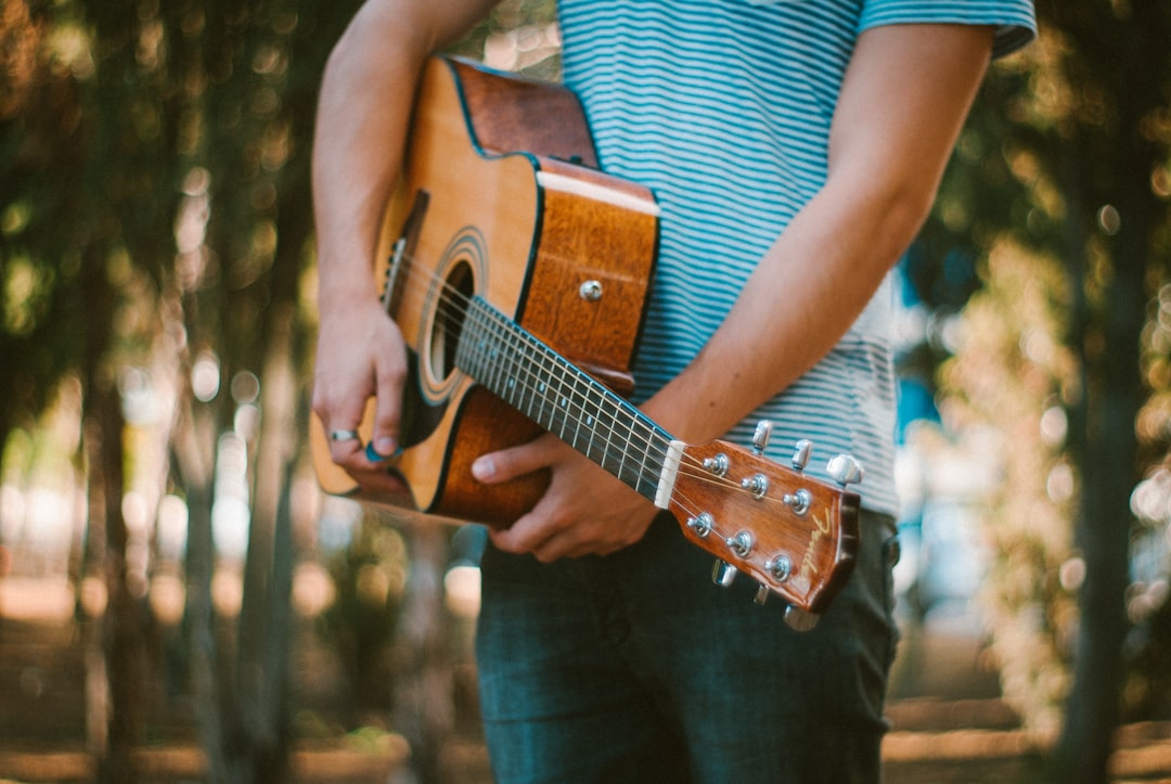 Photo Acoustic Guitar