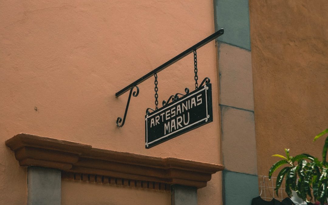 Connecting Students and Tutors: Online Tutoring Marketplace